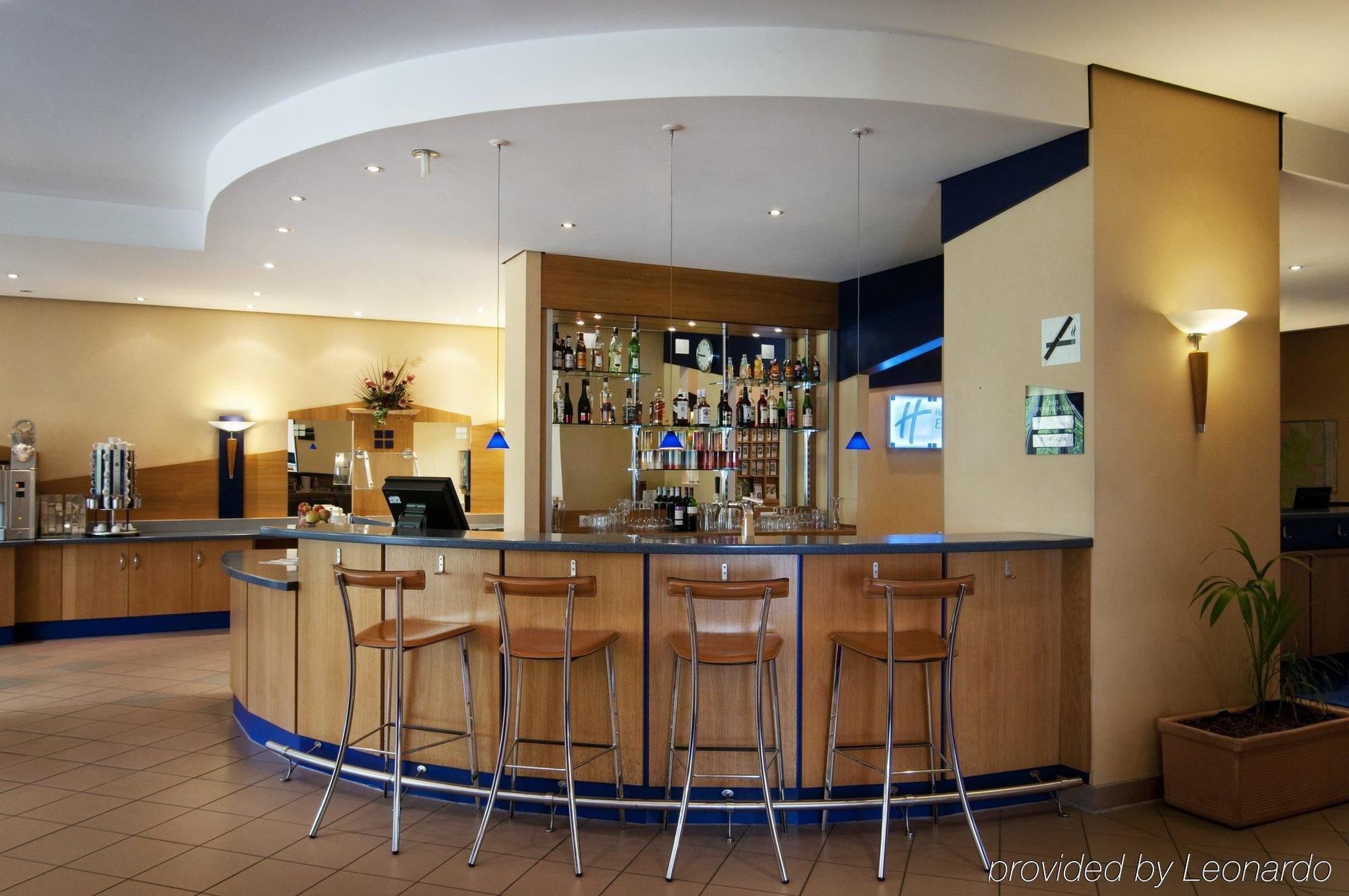 Hotel Express Cologne By Ihg 3*