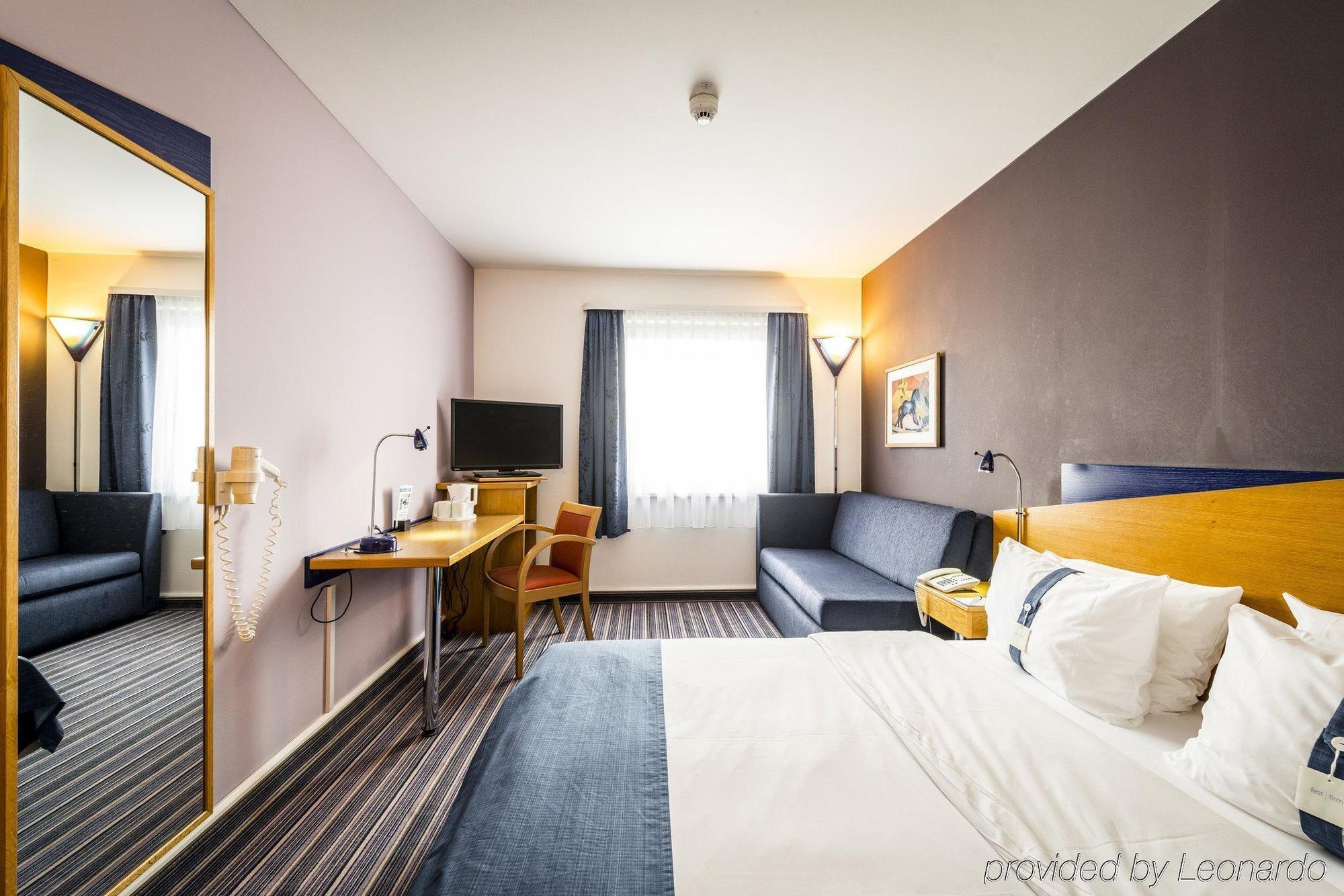 Express Cologne By Ihg Hotel Troisdorf