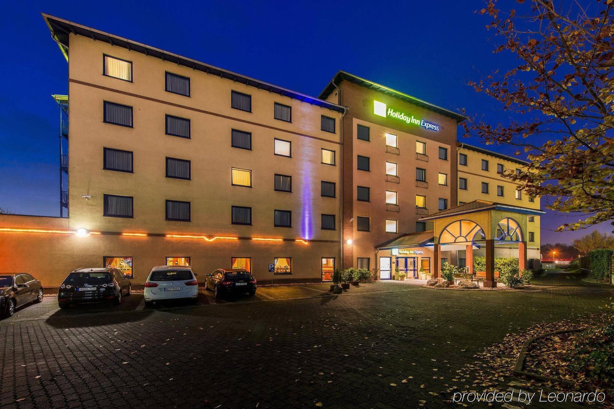 Hotel Express Cologne By Ihg 3*