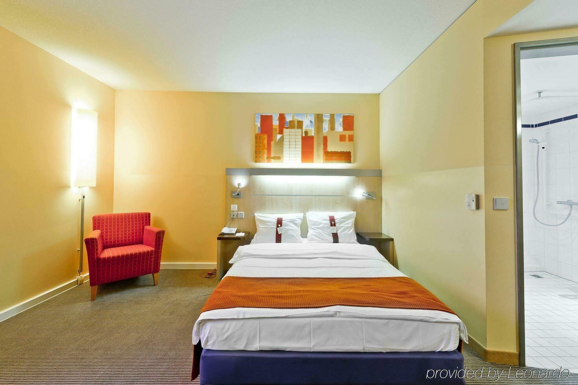 Express Cologne By Ihg
