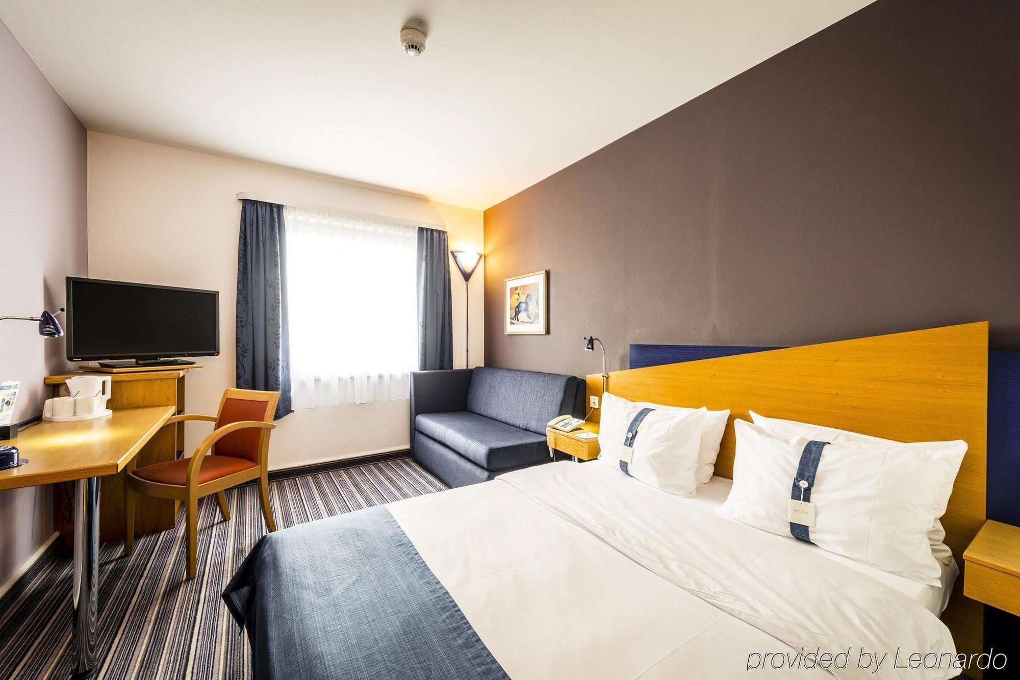 Express Cologne By Ihg Hotel Troisdorf